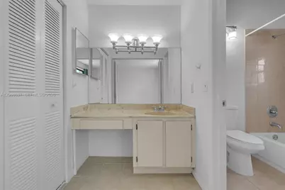 860 NW 106th Ave #3B3-5, Miami, FL 33172 - Photo 15
