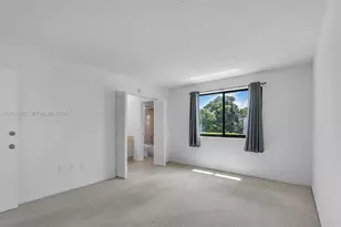 860 NW 106th Ave, Miami, FL 33172 - Photo 27