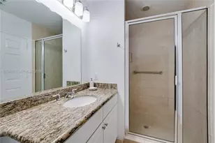 3001 NE 185th St, Aventura, FL 33180 - Photo 15