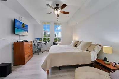 3001 NE 185th St #612, Aventura, FL 33180 - Photo 9