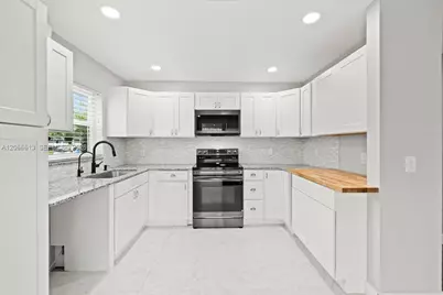 9370 Boca Gardens Pkwy #D, Boca Raton, FL 33496 - Photo 7