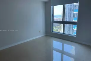 300 S Biscayne Blvd, Miami, FL 33131 - Photo 5