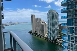 300 S Biscayne Blvd, Miami, FL 33131 - Photo 1