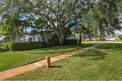 10308 Greenbriar Ct, Boca Raton, FL 33498 - Photo 23