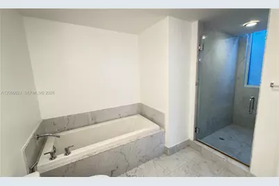 244 Biscayne Blvd #808, Miami, FL 33132 - Photo 9