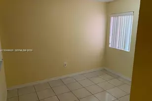 661 SW 10th St, Florida City, FL 33034 - Photo 7