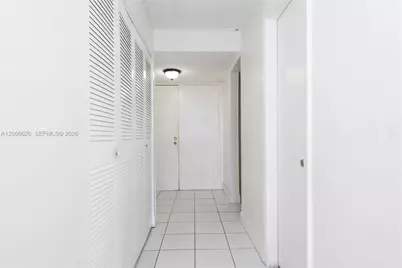 16751 NE 9th Ave #401, North Miami Beach, FL 33162 - Photo 9