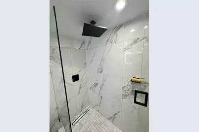 1830 Embassy Dr #118, West Palm Beach, FL 33401 - Photo 7