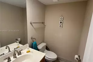 1830 Embassy Dr, West Palm Beach, FL 33401 - Photo 3