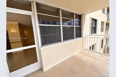 251 174th St #706, Sunny Isles Beach, FL 33160 - Photo 27