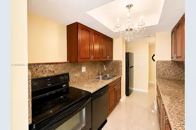 251 174th St #706, Sunny Isles Beach, FL 33160 - Photo 7