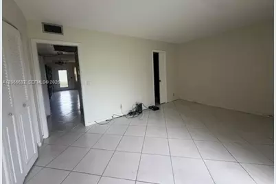 45 Mansfield B #45, Boca Raton, FL 33434 - Photo 7