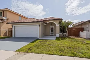 21505 SW 89th Path, Cutler Bay, FL 33189 - Photo 3