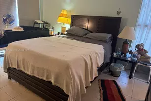8775 Park Blvd, Miami, FL 33172 - Photo 11