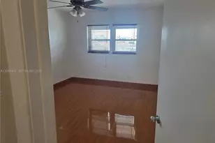 1500 SE 15th St, Fort Lauderdale, FL 33316 - Photo 13