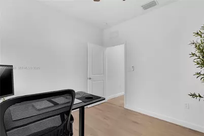 2444 SE 24th Ave, Homestead, FL 33035 - Photo 17
