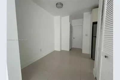 1890 NW 35 St #7, Miami, FL 33126 - Photo 5