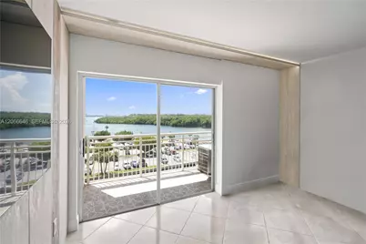 400 Kings Point Dr #606, Sunny Isles Beach, FL 33160 - Photo 5