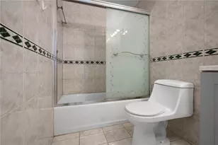 400 Kings Point Dr, Sunny Isles Beach, FL 33160 - Photo 13
