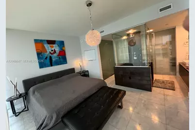 1040 Biscayne Blvd #1505, Miami, FL 33132 - Photo 9