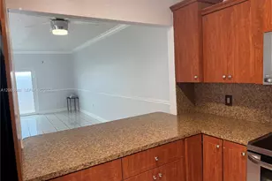 8380 NW 103rd St, Hialeah Gardens, FL 33016 - Photo 7