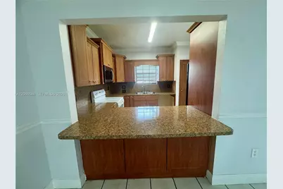 8380 NW 103rd St #105G, Hialeah Gardens, FL 33016 - Photo 15