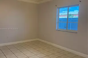 8380 NW 103rd St, Hialeah Gardens, FL 33016 - Photo 11