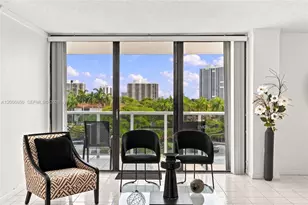 3675 N Country Club Dr, Aventura, FL 33180 - Photo 17