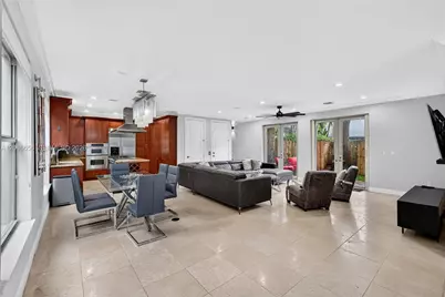 125 NE 16th Ter #0, Fort Lauderdale, FL 33301 - Photo 7