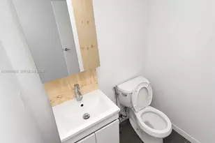 3545 NE 167th St, North Miami Beach, FL 33160 - Photo 19
