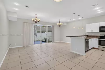 5337 SW 40th Ave #5337, Dania Beach, FL 33314 - Photo 11
