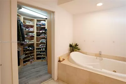 3370 Hidden Bay Dr #213, Aventura, FL 33180 - Photo 17