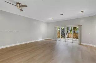 2929 SW 18th Terrace, Fort Lauderdale, FL 33315 - Photo 5