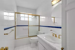 3640 SW 25th St, Miami, FL 33133 - Photo 11