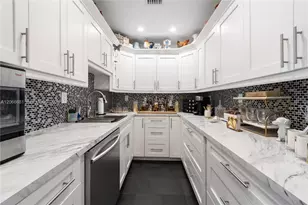 15720 SW 258th St, Homestead, FL 33031 - Photo 11