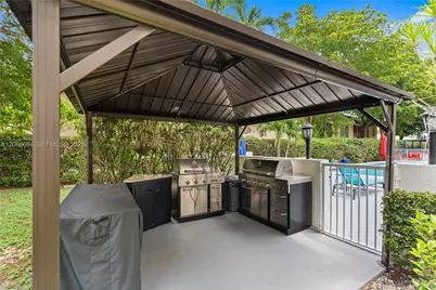 8605 W Sample Rd #306, Coral Springs, FL 33065 - Photo 21