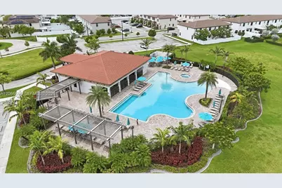 3378 W 112th St, Hialeah, FL 33018 - Photo 7