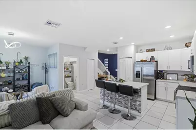 3378 W 112th St, Hialeah, FL 33018 - Photo 29