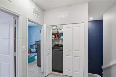 3378 W 112th St, Hialeah, FL 33018 - Photo 39