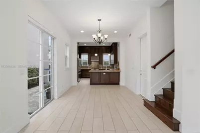 1749 NE 9th St, Fort Lauderdale, FL 33304 - Photo 9