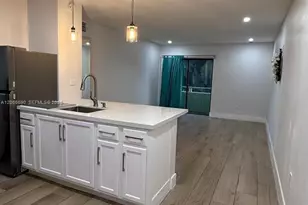 17530 NW 68th Ave, Hialeah, FL 33015 - Photo 11