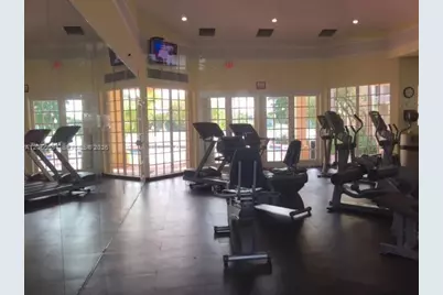 2880 N Oakland Forest Dr #313, Oakland Park, FL 33309 - Photo 13
