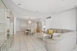 5005 Collins Ave, Miami Beach, FL 33140 - Photo 1