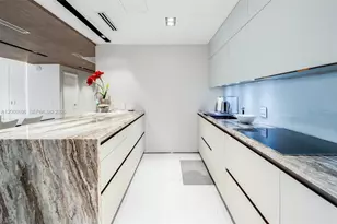 360 Ocean Dr, Key Biscayne, FL 33149 - Photo 5
