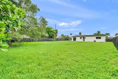2600 NW 205th St, Miami Gardens, FL 33056 - Photo 23