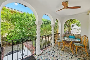 36 Phoenetia Ave, Coral Gables, FL 33134 - Photo 13