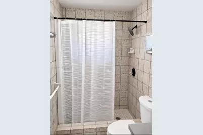 305 SE 12th Ave, Pompano Beach, FL 33060 - Photo 9
