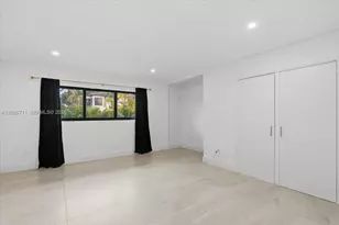 1215 NE 110th St, Miami, FL 33161 - Photo 19
