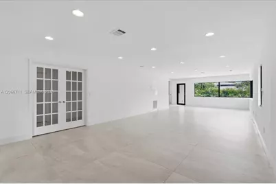 1215 NE 110th St, Miami, FL 33161 - Photo 3