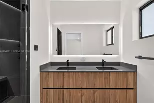 1215 NE 110th St, Miami, FL 33161 - Photo 21